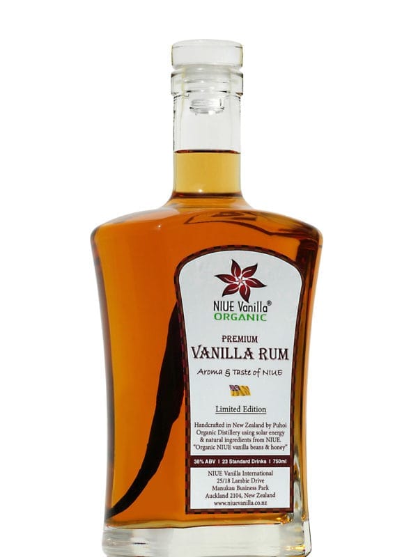 The-best-quality-vanilla-and-honey-rum-with-organic-niue-vanilla-and-honey-sustainably-made-at-puhoi-organic-distillery